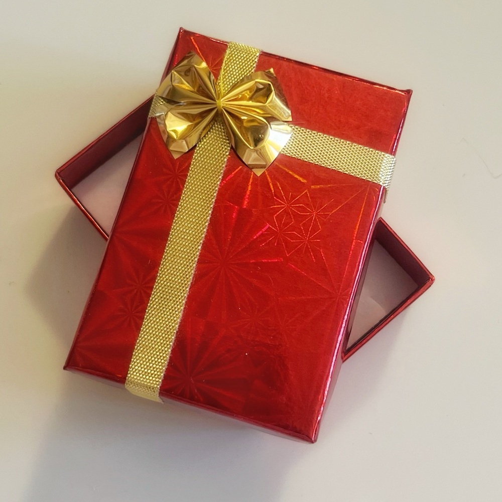 🌸Small Cardboard Jewelry Box w/yellow ribbon Red Shiny Paper Gift Jewelry Box